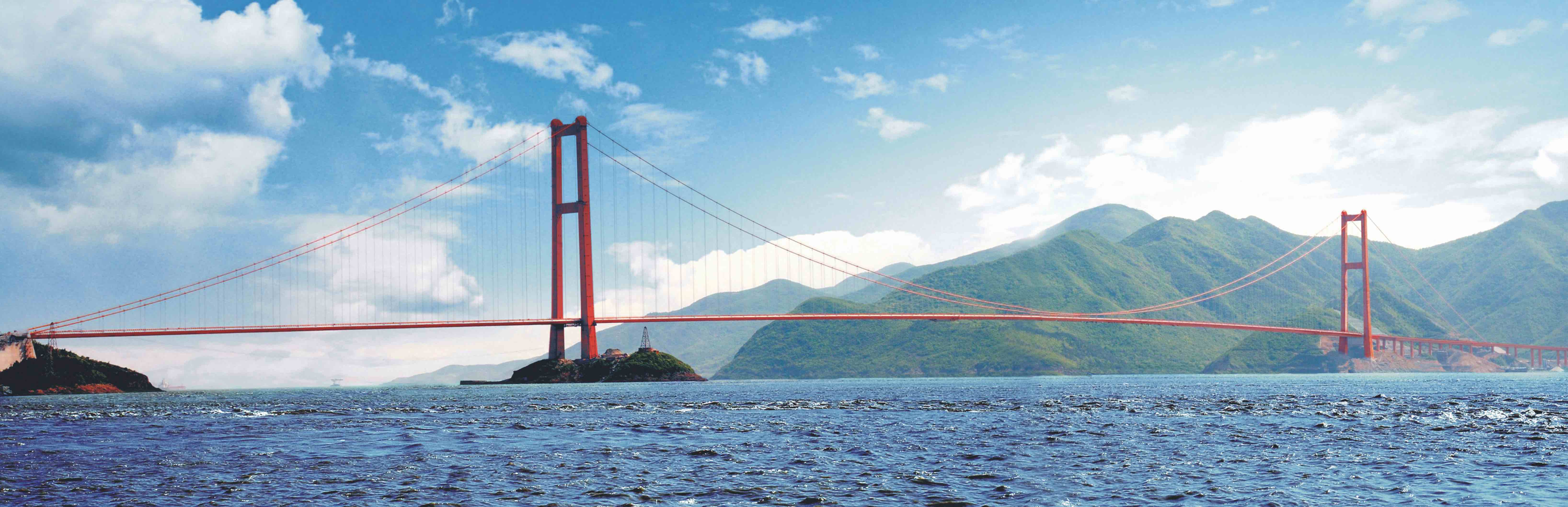 1、浙江舟山西堠門(mén)跨海大橋，主跨1650米的懸索跨海特大橋，居中國(guó)第一，世界第二，被譽(yù)為“神州第一橋”，獲得國(guó)際橋梁“古斯塔夫林德薩爾獎(jiǎng)、2015年菲迪克杰出項(xiàng)目獎(jiǎng)、魯班獎(jiǎng)、詹天佑土木工程大獎(jiǎng)、中國(guó)公路學(xué)會(huì)科技進(jìn)步一等獎(jiǎng)。.jpg
