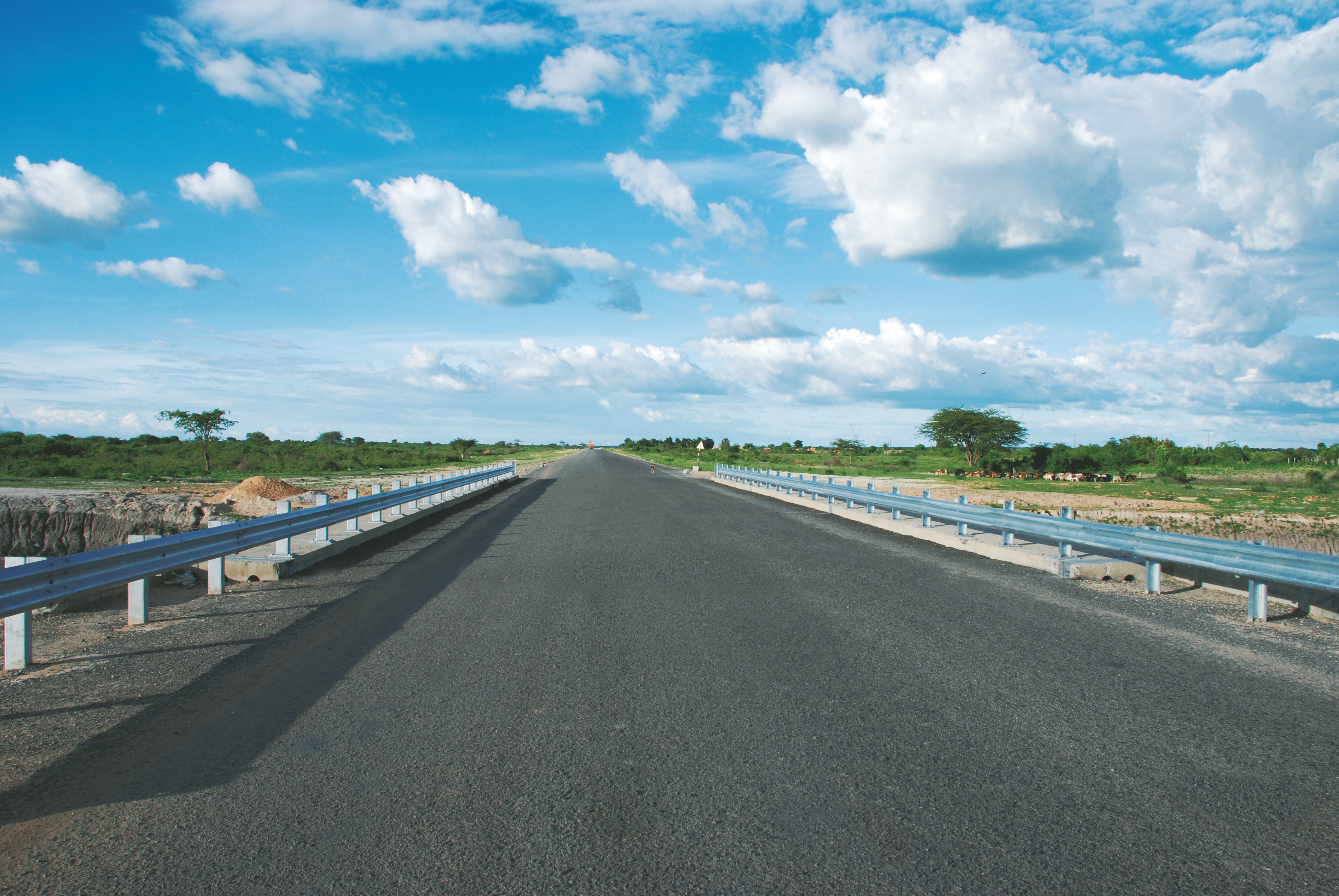 4坦桑尼亞曼辛公路.jpg